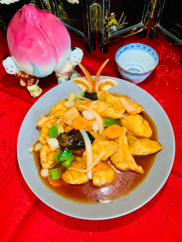 Poisson rissolé à la sauce aigre-douce