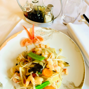Scampis sautés aux légumes